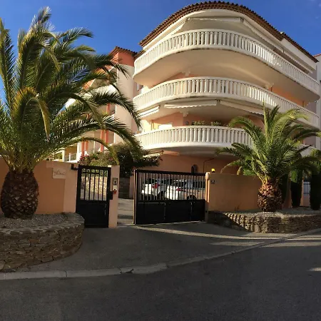 Le Palais Venitien Apartment Saint-Cyr-sur-Mer Exterior photo